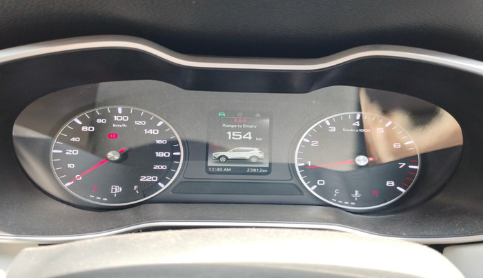 2024 MG ASTOR Sprint 1.5 MT (Ivory), Petrol, Manual, 23,812 km, interior