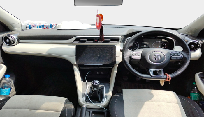 2024 MG ASTOR Sprint 1.5 MT (Ivory), Petrol, Manual, 23,812 km, interior