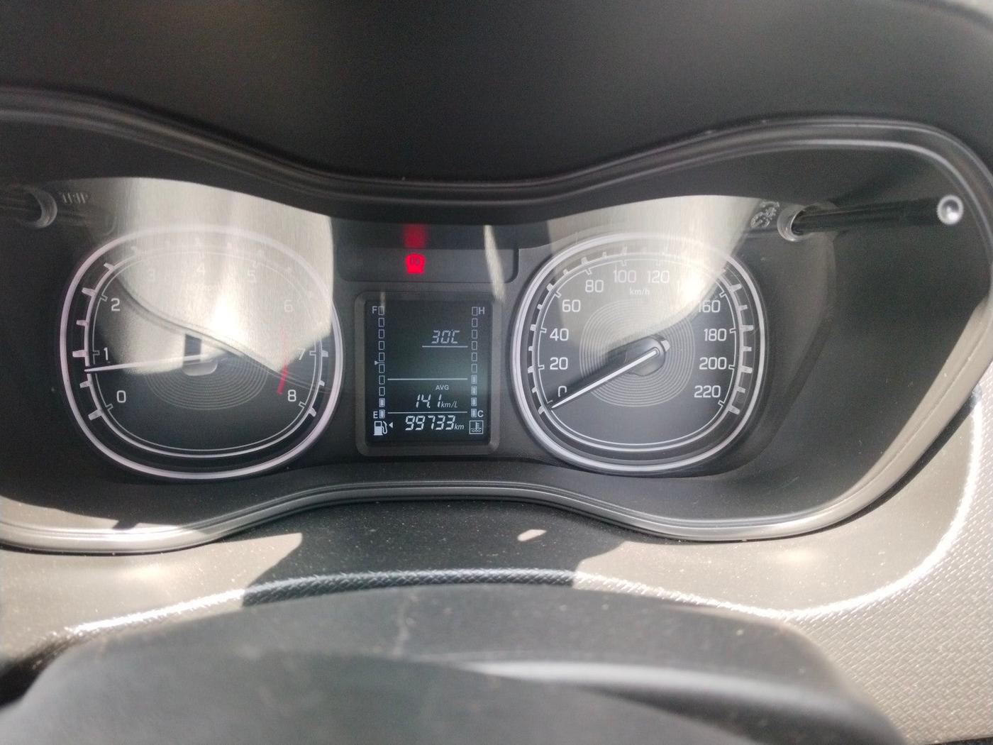 2022 Toyota URBAN CRUISER PREMIUM GRADE MT, Petrol, Manual, 1,03,000 km, interior