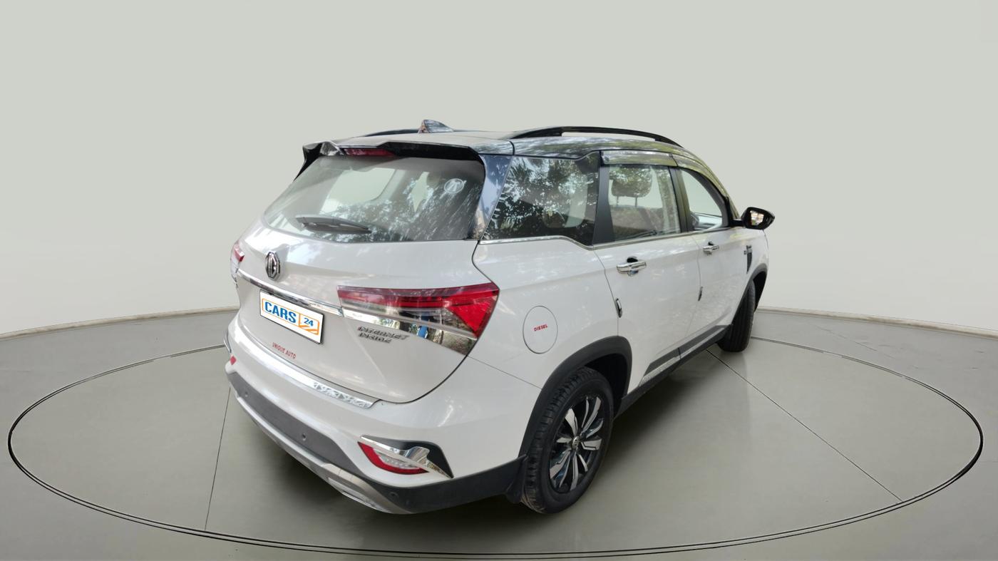 2020 MG HECTOR PLUS SHARP 2.0 DIESEL TURBO MT 6-STR DUAL TONE, Diesel, Manual, 23,716 km, exterior