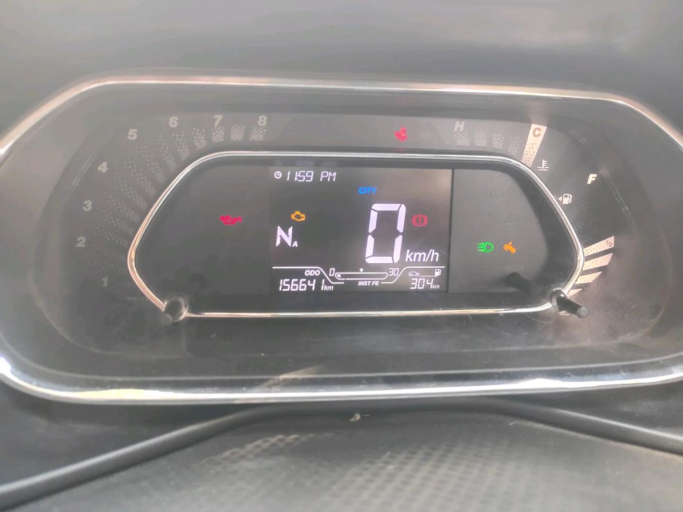 2022 Tata NEXON XZA PLUS DIESEL, Diesel, Automatic, 1,56,641 km, interior