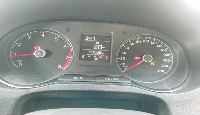 2014 Volkswagen Polo HIGHLINE1.2L, Petrol, Manual, 40,569 km, interior