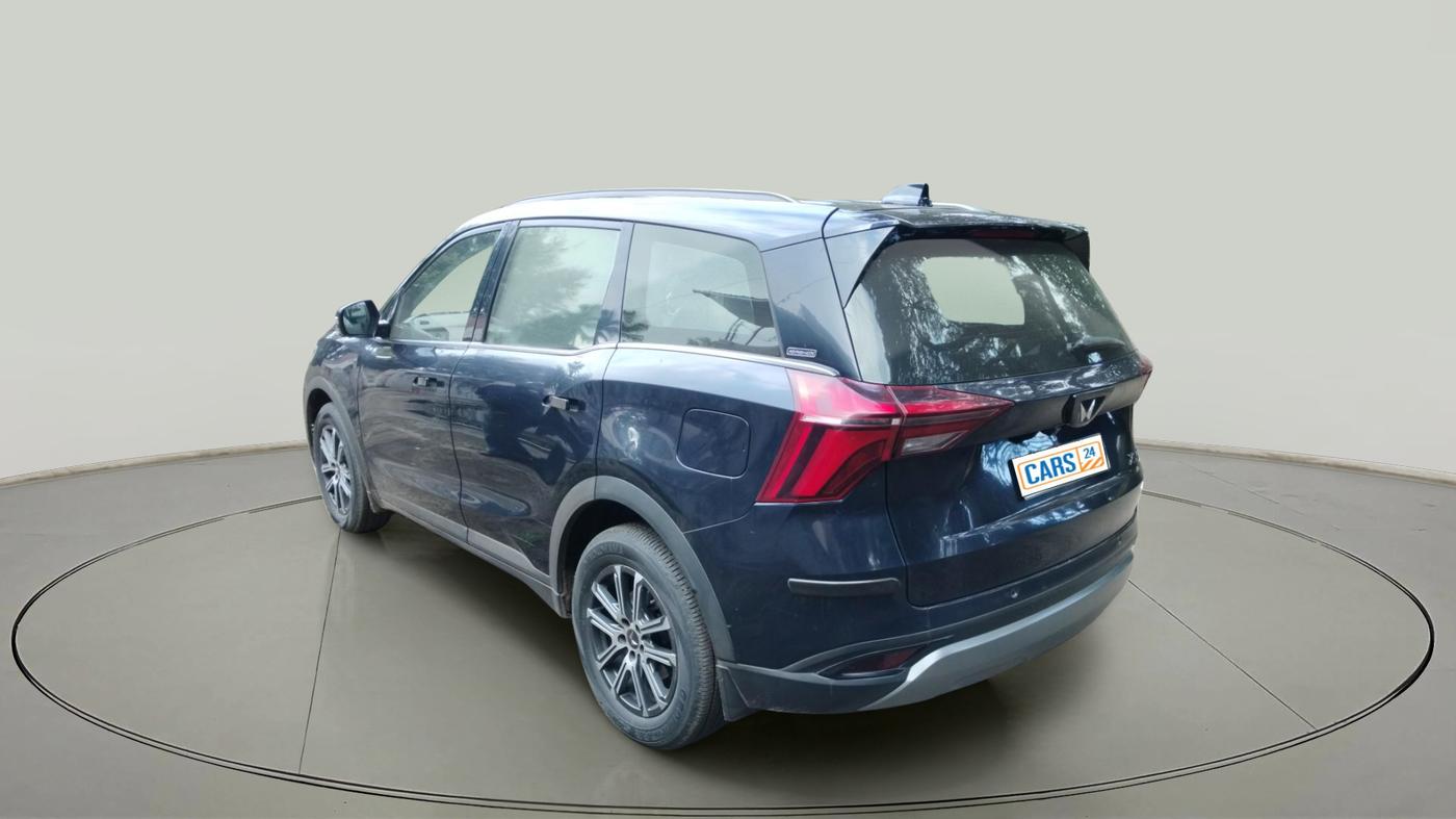 2021 Mahindra XUV700 AX 7 LUXURY P AT 7 STR, Petrol, Automatic, 40,084 km, exterior