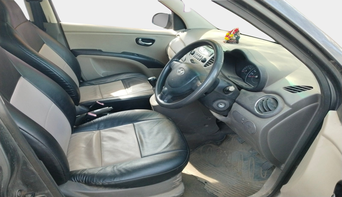 2011 Hyundai i10 SPORTZ 1.2, Petrol, Manual, 84,165 km, interior