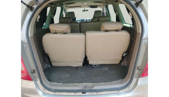 2015 Toyota Innova 2.5 VX 7 STR, Diesel, Manual, 2,05,286 km, exterior