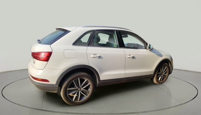 2018 Audi Q3 35 TDI Quattro, Diesel, Automatic, 92,500 km, exterior