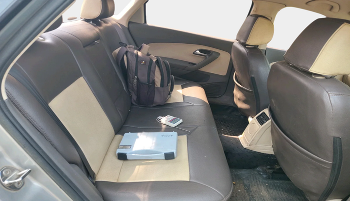 2011 Volkswagen Vento HIGHLINE DIESEL 1.6, Diesel, Manual, 2,07,585 km, interior