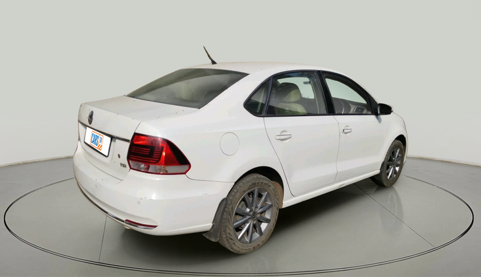 2017 Volkswagen Vento HIGHLINE PETROL AT, Petrol, Automatic, 81,942 km, exterior