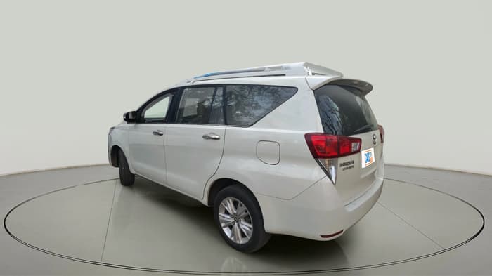 2016 Toyota Innova Crysta 2.8 ZX AT 7 STR, Diesel, Automatic, 2,54,095 km, exterior
