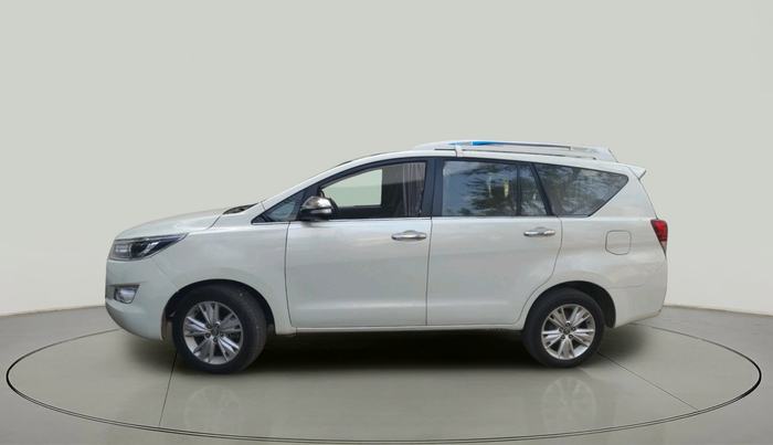 2016 Toyota Innova Crysta 2.8 ZX AT 7 STR, Diesel, Automatic, 2,54,095 km, exterior