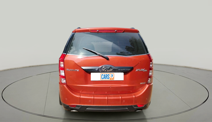2015 Mahindra XUV500 W10, Diesel, Manual, 1,02,500 km, exterior