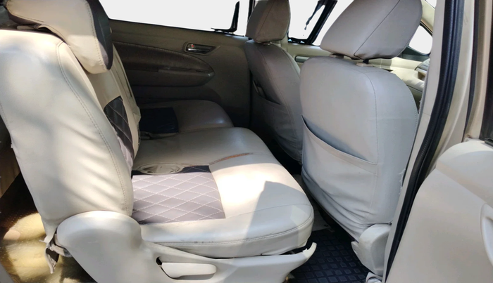 2013 Maruti Ertiga ZDI, Diesel, Manual, 1,37,734 km, interior