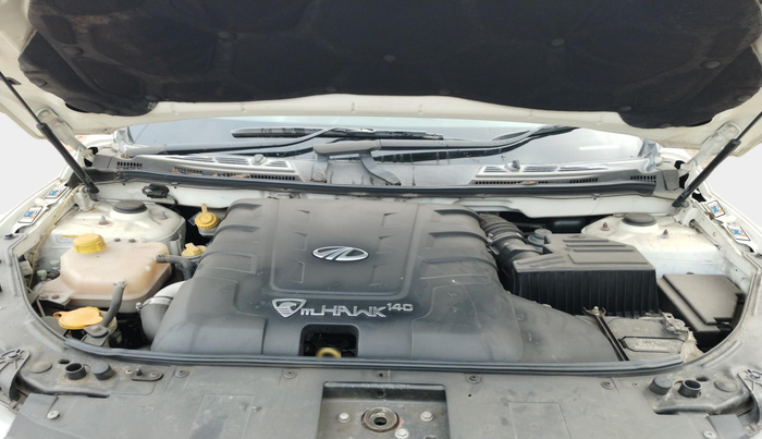 2015 Mahindra XUV500 W10, Diesel, Manual, 1,08,787 km, exterior