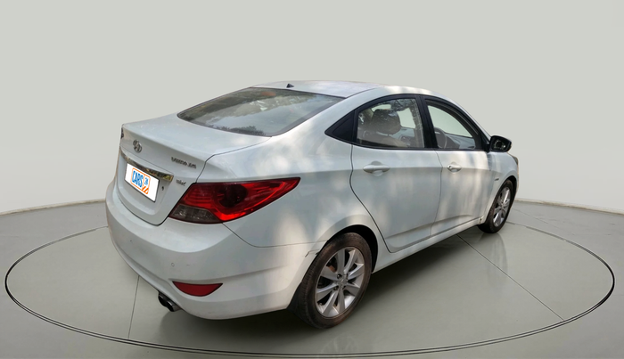 2013 Hyundai Verna FLUIDIC 1.6 CRDI SX, Diesel, Manual, 1,99,203 km, exterior