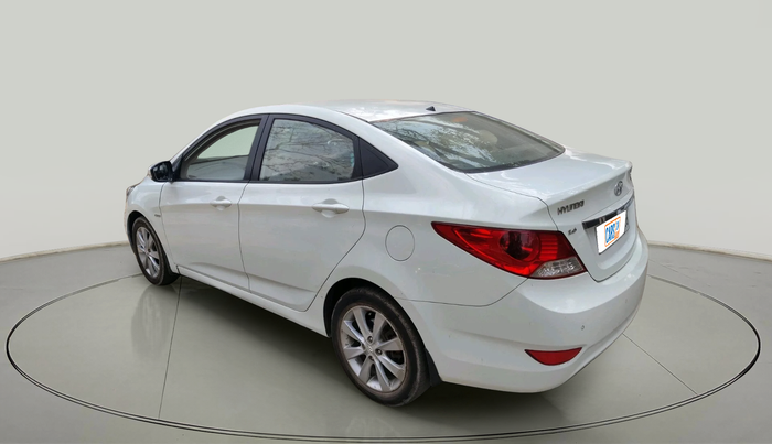 2013 Hyundai Verna FLUIDIC 1.6 CRDI SX, Diesel, Manual, 1,99,203 km, exterior