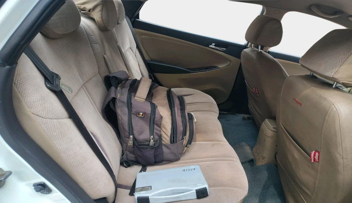 2013 Hyundai Verna FLUIDIC 1.6 CRDI SX, Diesel, Manual, 1,99,203 km, interior