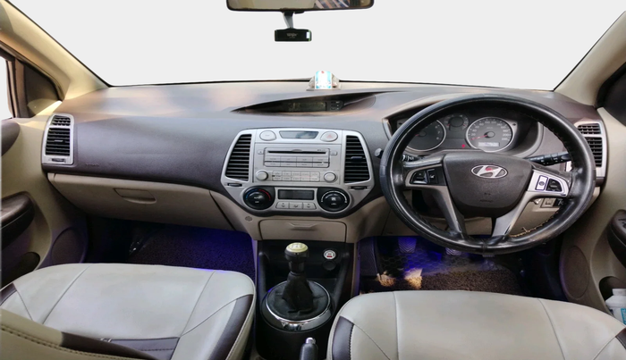 2011 Hyundai i20 ASTA 1.2, Petrol, Manual, 1,10,145 km, interior