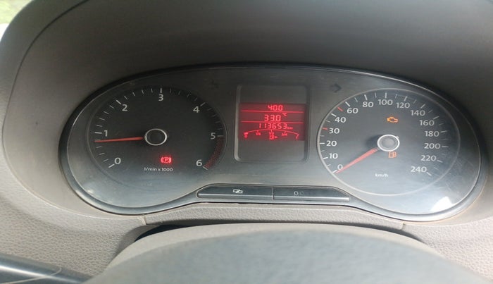 2013 Volkswagen Vento TRENDLINE DIESEL 1.6, Diesel, Manual, 1,13,653 km, interior