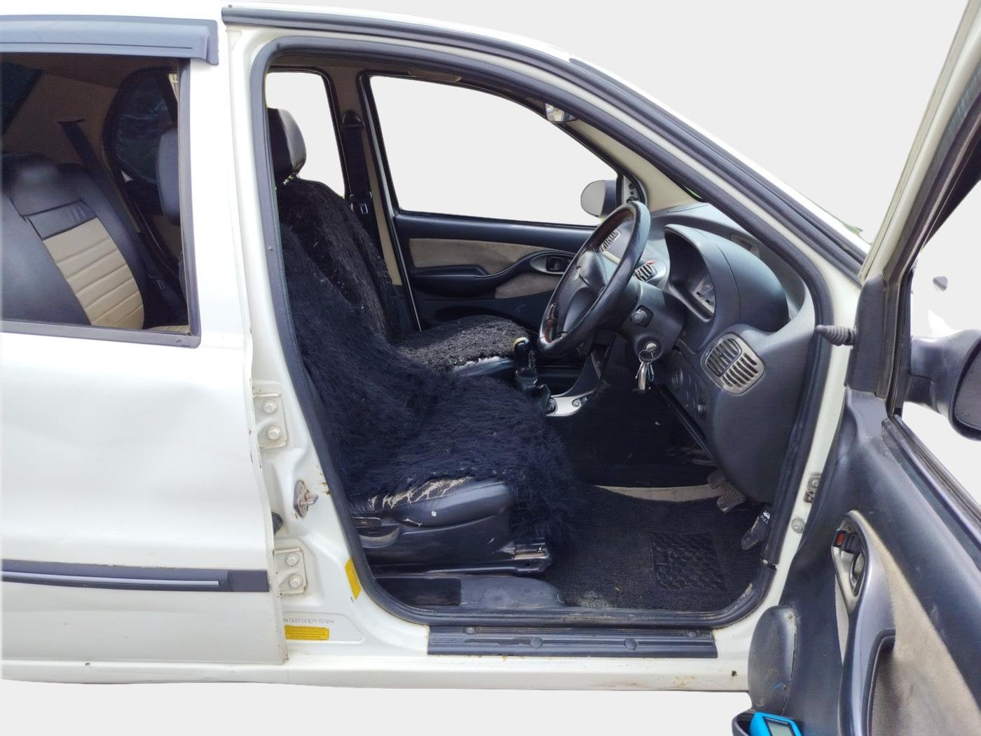 2014 Tata Indigo ECS LX TDI, Diesel, Manual, 1,50,00,000 km, interior