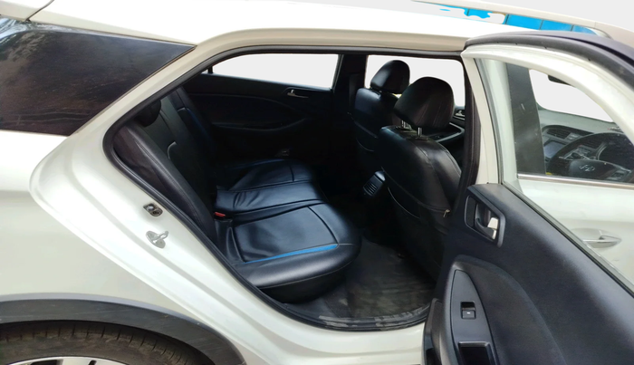 2016 Hyundai i20 Active 1.2 SX, Petrol, Manual, 62,521 km, interior