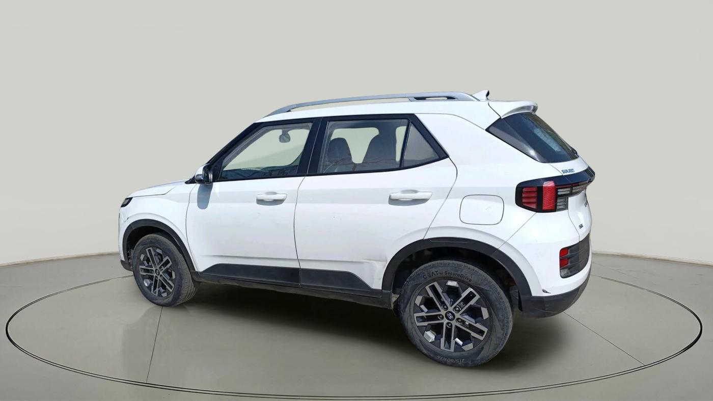 2022 Hyundai VENUE SX 1.5 CRDI, Diesel, Manual, 56,958 km, exterior