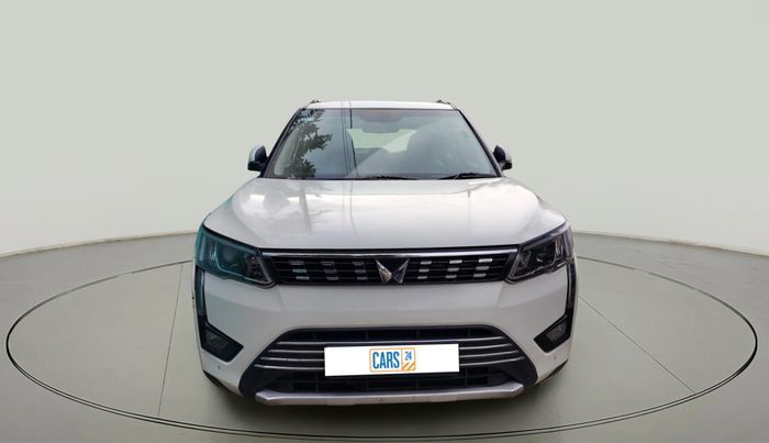 2022 Mahindra XUV300 W8 (O) 1.2 PETROL, Petrol, Manual, 1,04,670 km, exterior