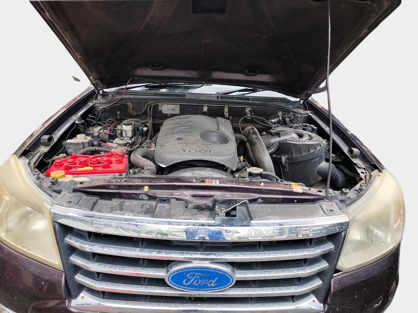 2010 Ford Endeavour 3.0L 4X4 AT, Diesel, Automatic, 1,35,361 km, exterior