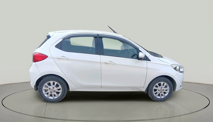 2018 Tata Tiago XZ PETROL, Petrol, Manual, 57,037 km, exterior