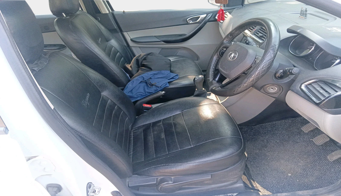 2018 Tata Tiago XZ PETROL, Petrol, Manual, 57,037 km, interior
