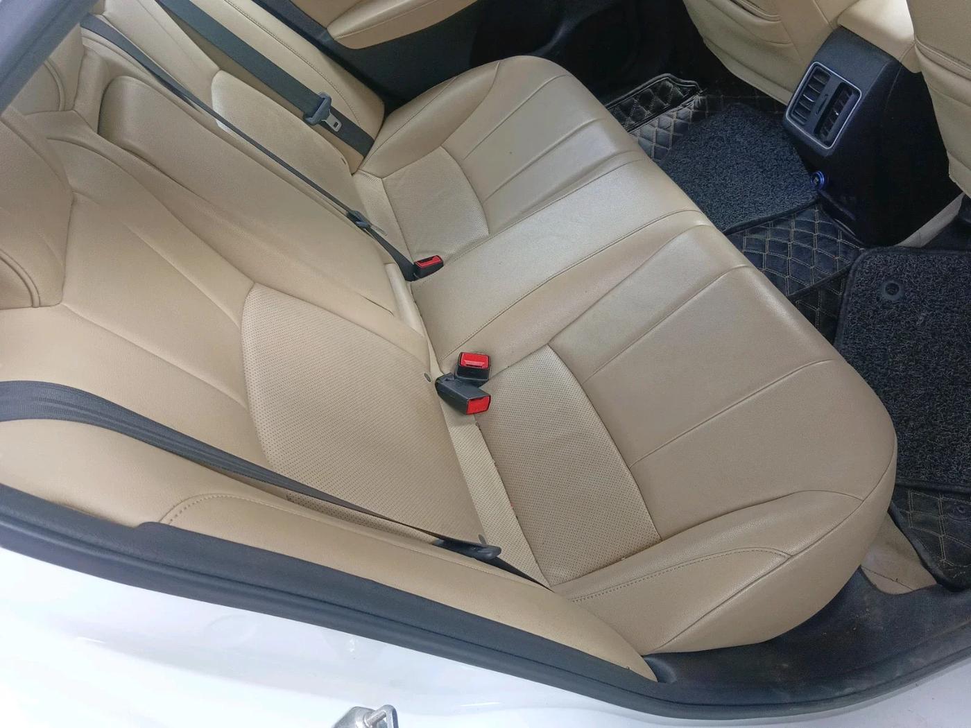 2022 Honda City 1.5L I-VTEC ZX, Petrol, Manual, 48,335 km, interior