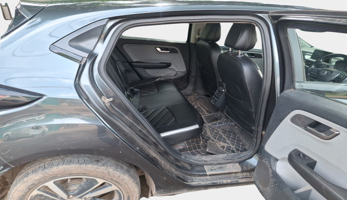 2020 Tata ALTROZ XZ PETROL, Petrol, Manual, 62,932 km, interior