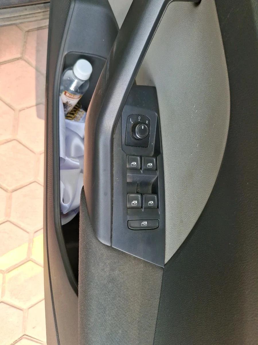 2022 Skoda KUSHAQ AMBITION 1.0L TSI AT, Petrol, Automatic, 72,197 km, interior
