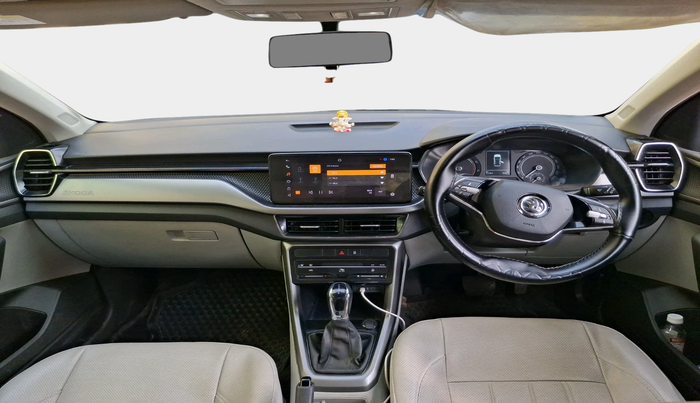 2022 Skoda KUSHAQ AMBITION 1.0L TSI AT, Petrol, Automatic, 72,197 km, interior