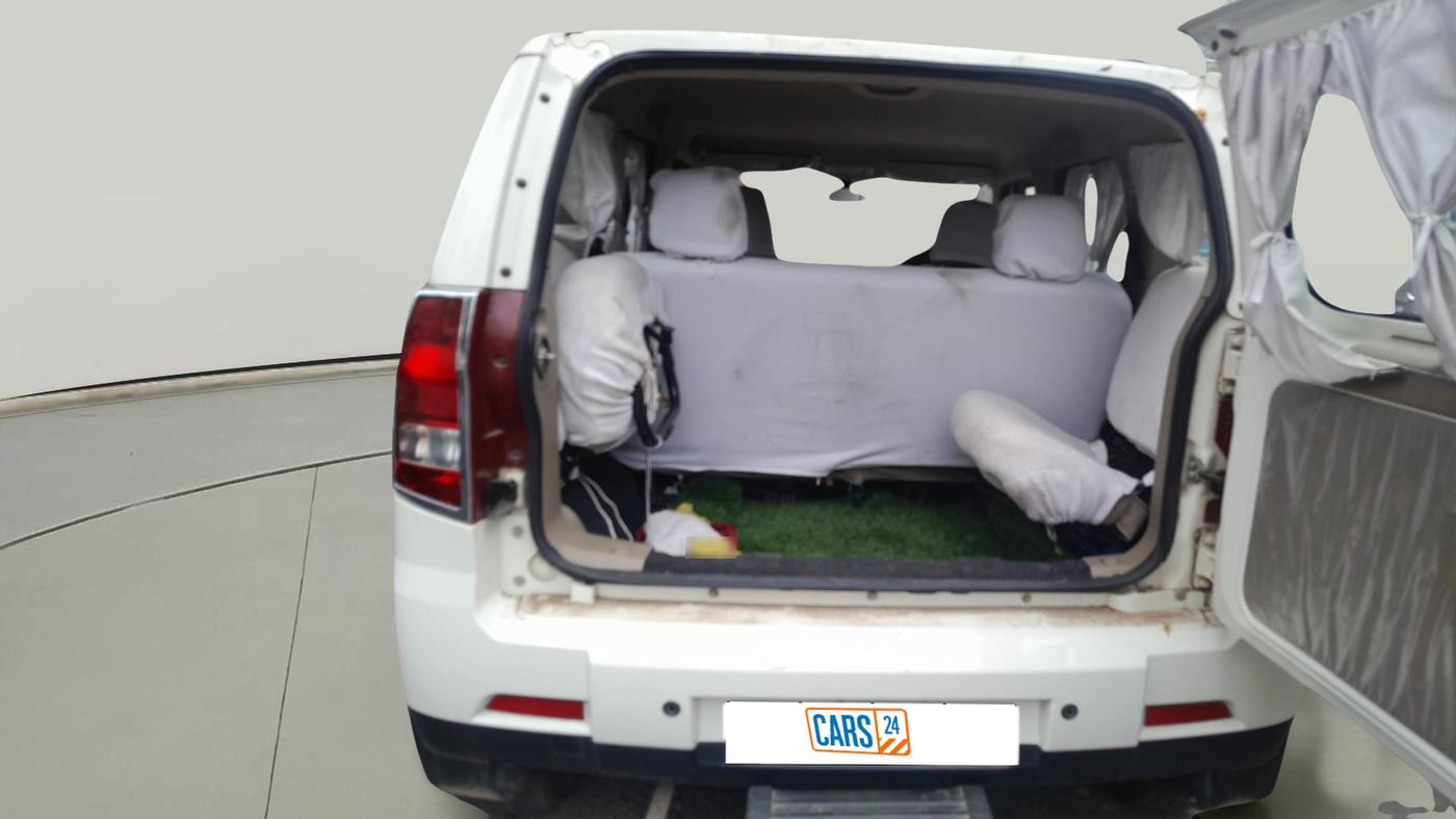 2022 Mahindra BOLERO NEO N 8, Diesel, Manual, 52,740 km, exterior