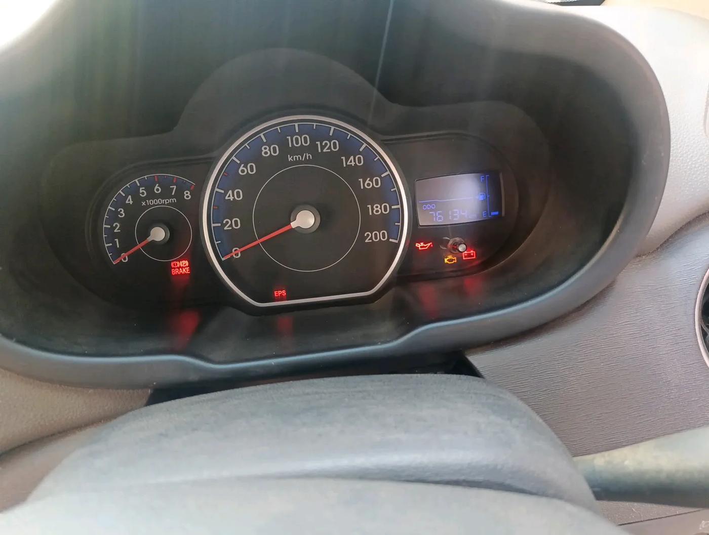 2011 Hyundai i10 ERA 1.1, Petrol, Manual, 76,400 km, interior