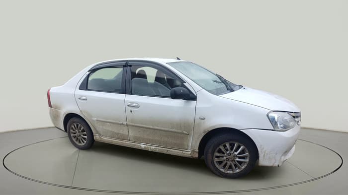 2011 Toyota Etios V, Petrol, Manual, 1,93,641 km, exterior