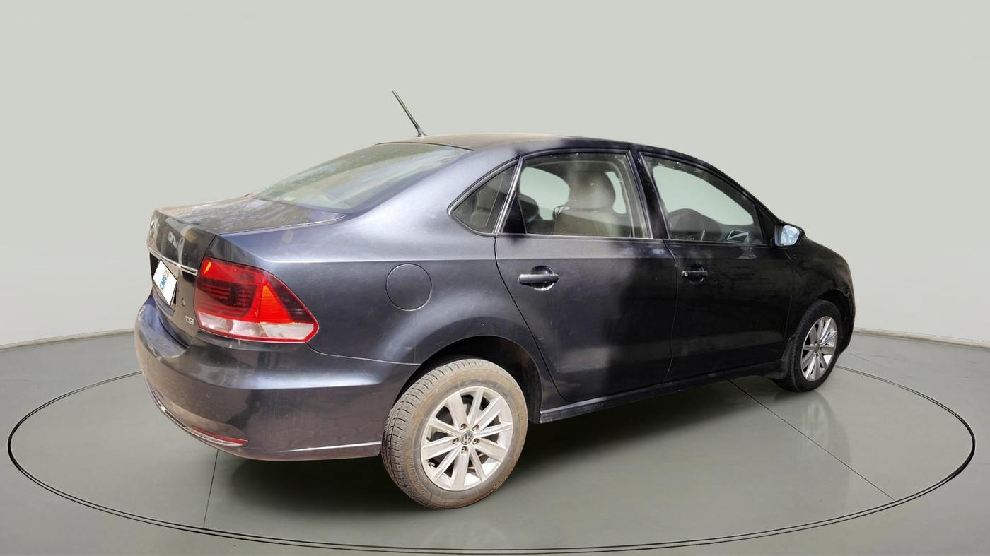 2016 Volkswagen Vento HIGHLINE PETROL AT, Petrol, Automatic, 1,36,370 km, exterior
