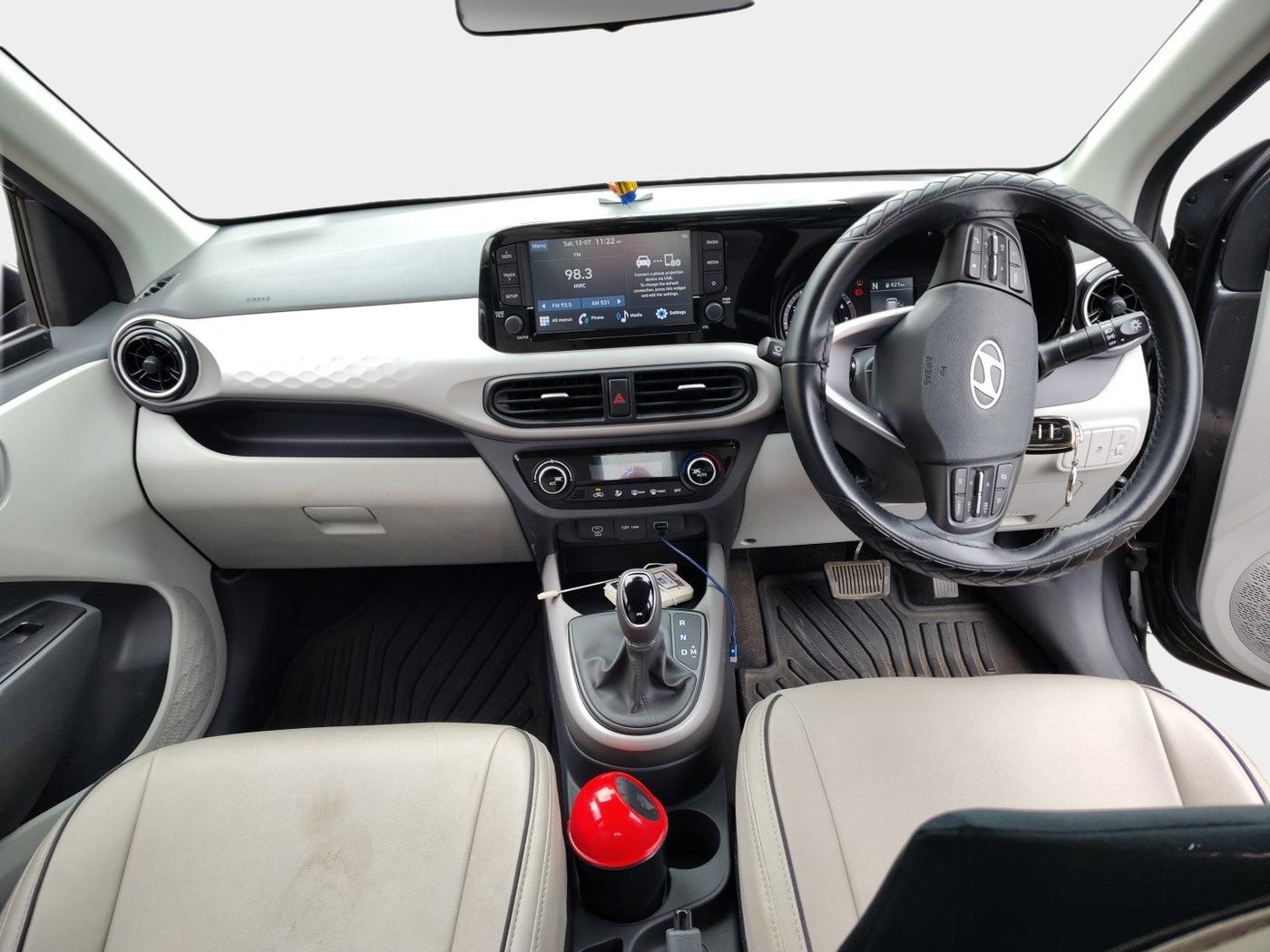 2023 Hyundai GRAND I10 NIOS SPORTZ AMT 1.2 KAPPA VTVT, Petrol, Automatic, 8,766 km, interior