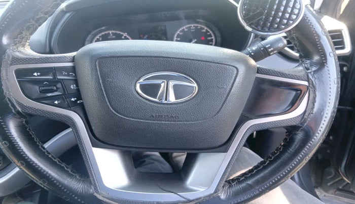 2019 Tata Harrier XM 2.0L KRYOTEC, Diesel, Manual, 86,630 km, interior