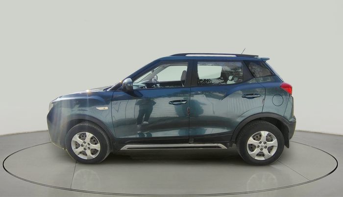 2019 Mahindra XUV300 W6 1.5 DIESEL, Diesel, Manual, 1,44,803 km, exterior