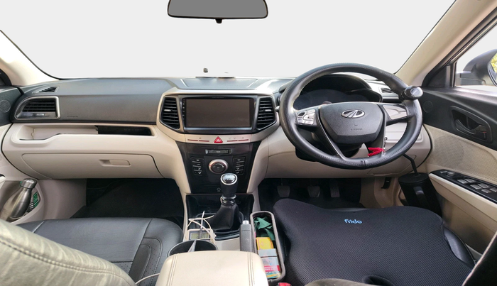 2019 Mahindra XUV300 W6 1.5 DIESEL, Diesel, Manual, 1,44,803 km, interior