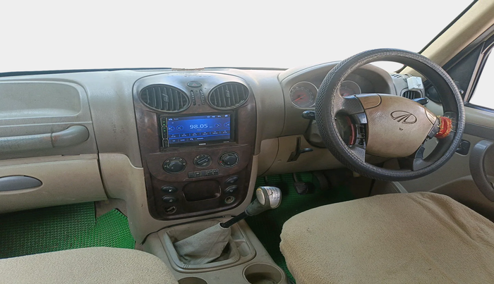 2010 Mahindra Scorpio VLX 2WD BS-III, Diesel, Manual, 89,241 km, interior