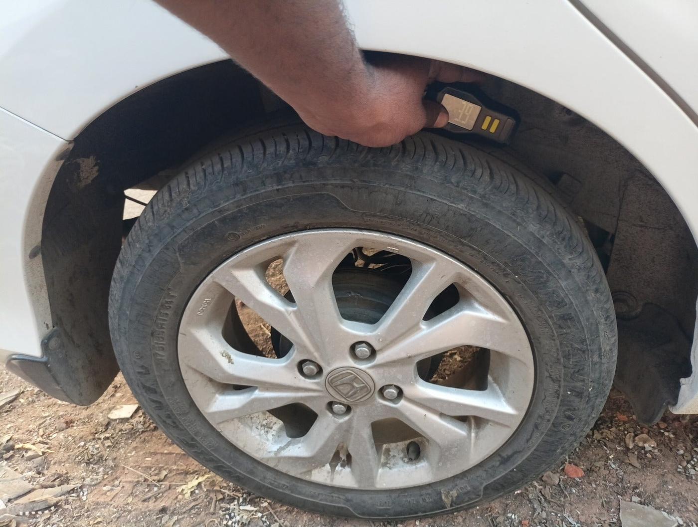 2019 Honda Amaze 1.2L I-VTEC V, Petrol, Manual, 67,007 km, tyre