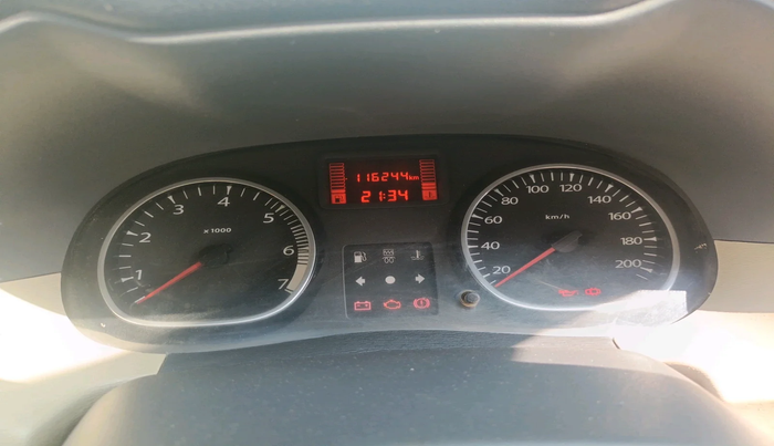 2014 Renault Duster 85 PS RXL DIESEL, Diesel, Manual, 1,16,244 km, interior