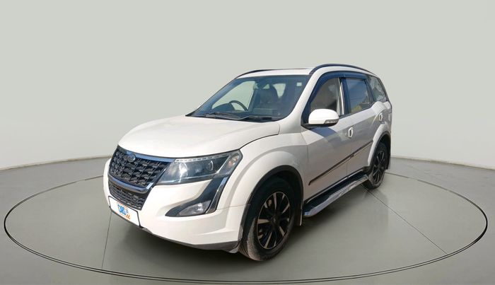 2018 Mahindra XUV500 W11, Diesel, Manual, 75,484 km, exterior