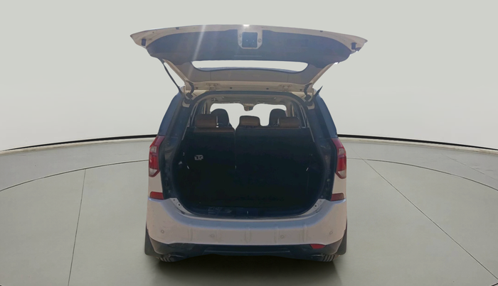 2018 Mahindra XUV500 W11, Diesel, Manual, 75,484 km, exterior