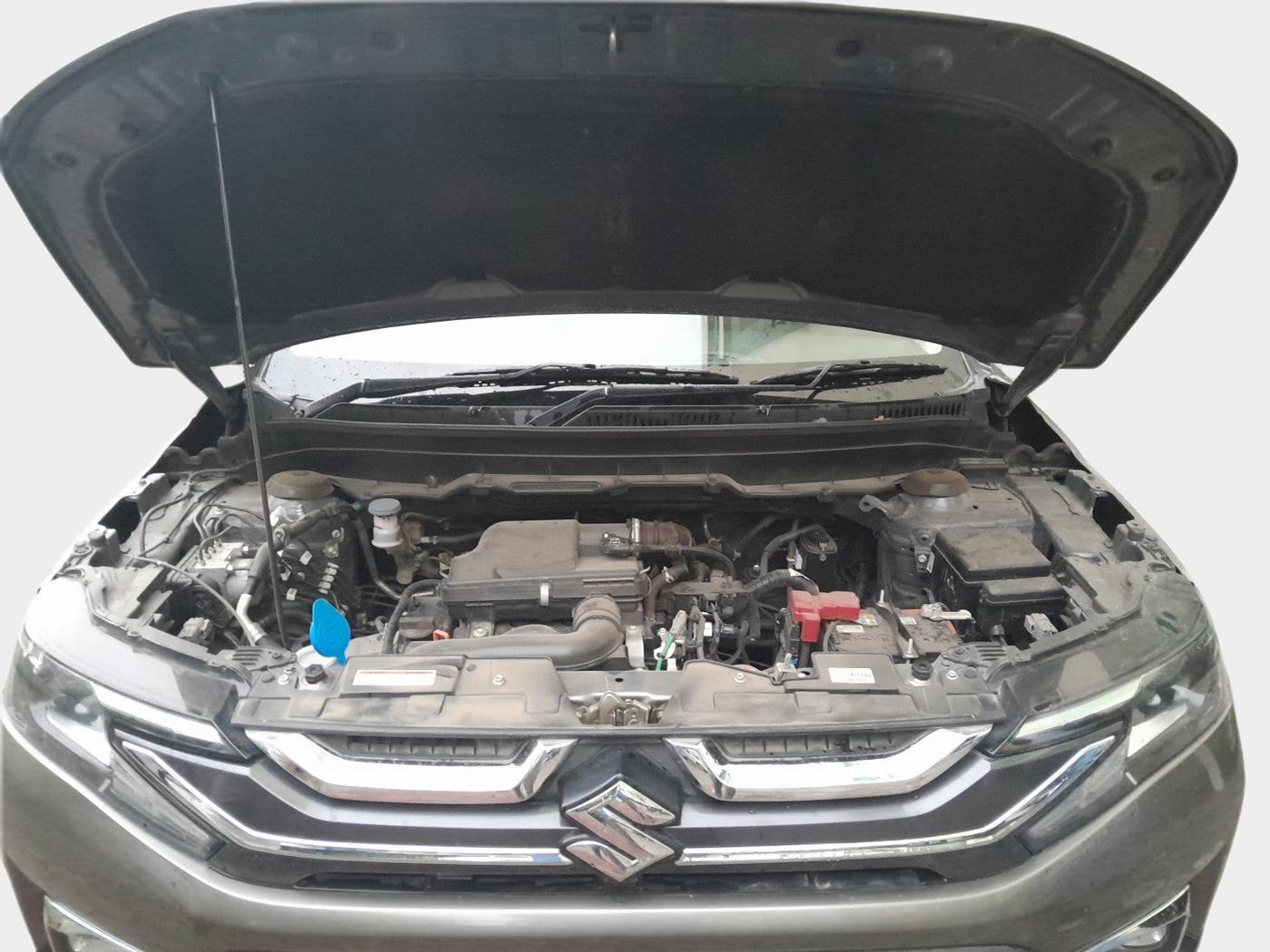 2024 Maruti BREZZA LXI, Petrol, Manual, 20,231 km, exterior