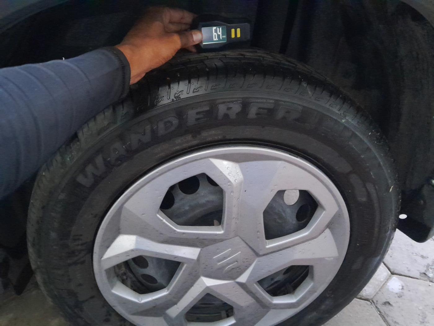 2024 Maruti BREZZA LXI, Petrol, Manual, 20,231 km, tyre