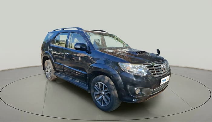 2014 Toyota Fortuner 3.0 4X2 AT, Diesel, Automatic, 1,24,015 km, exterior