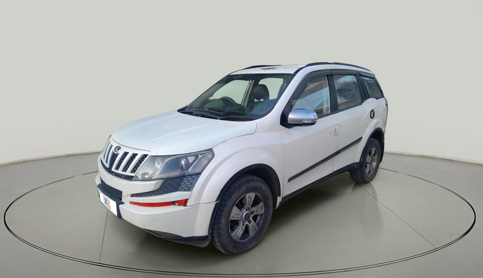 2013 Mahindra XUV500 W8, Diesel, Manual, 84,342 km, exterior